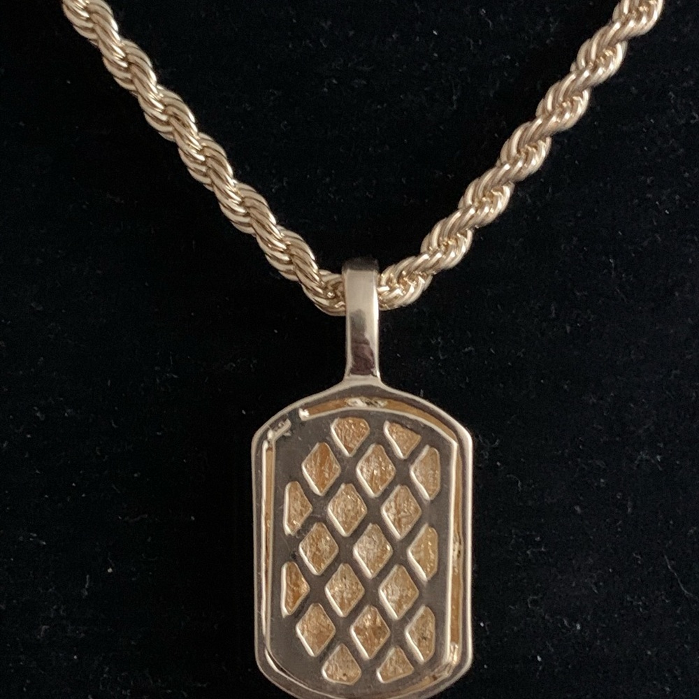 Pendant Charm Necklace - Picture 2 of 4